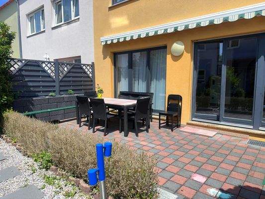 Terrasse mit Markise