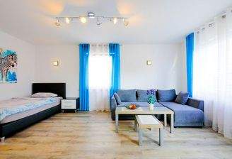 144 1 Wohn-Schlafraum (1 von 1)