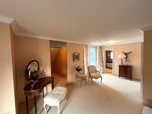 Master-Bedroom