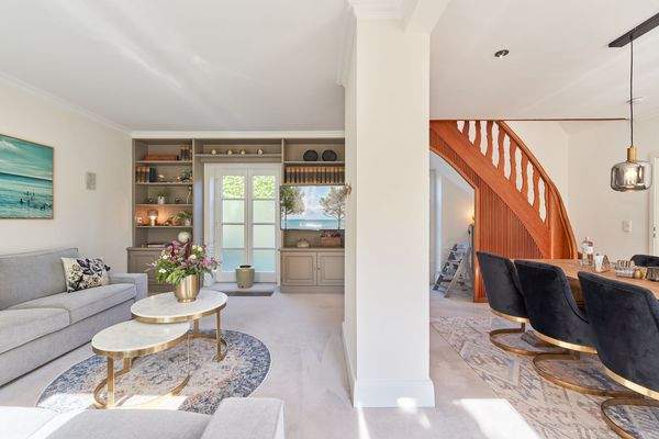 hochwertige Holzeinbauten im Wohnbereich