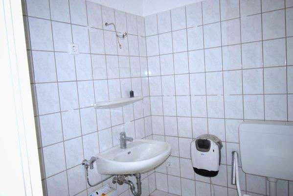 Badezimmer 1