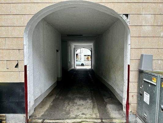 Durchfahrt zum Hinterhof