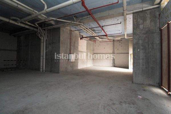 Shops with High Rental Income Potential in Istanbul Basaksehir