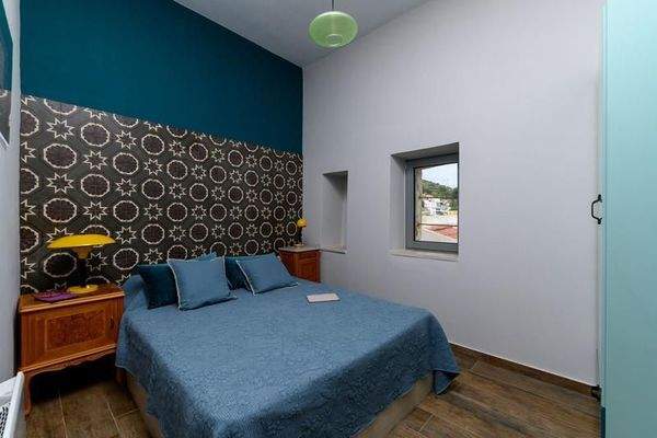 MIT VIDEO: Kreta, Sitia: Meisterhaft renoviertes Haus mit zwei Schlafzimmern in der Landschaft von Sitia