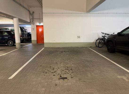 Tiefgaragenstellplatz