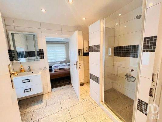 mmexport1730910003589