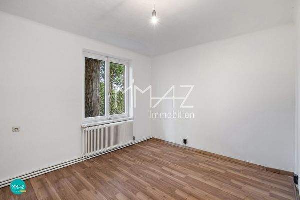 Zimmer 2 Eingangsebene