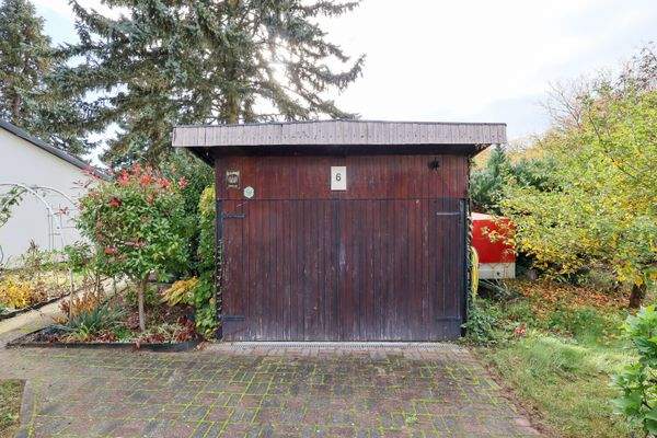 Holzgarage