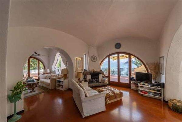 Villa-in-vendita-a-Porto-Santo-Stefano37.jpeg