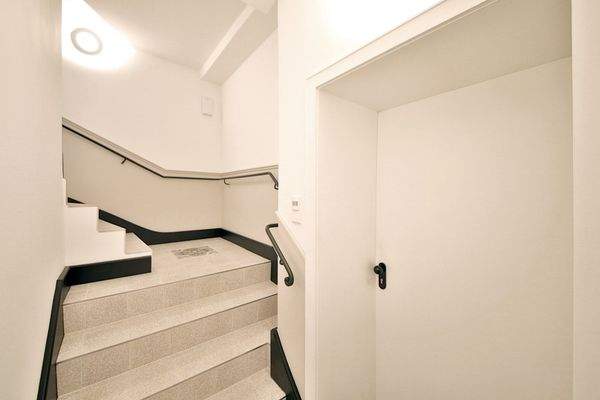 Treppenhaus von der Wohnung nach oben