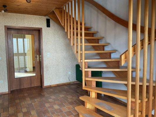 Treppenaufgang in das Obergeschoss