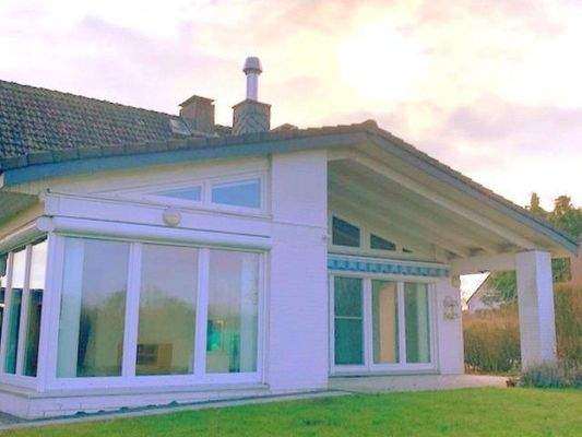 Terrasse mit Abendstimmung