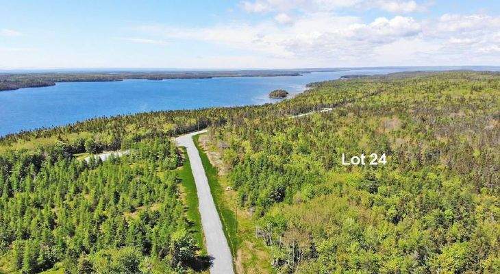 Cape Breton - 37,4 Hektar mit Atlantik-Zugang in t