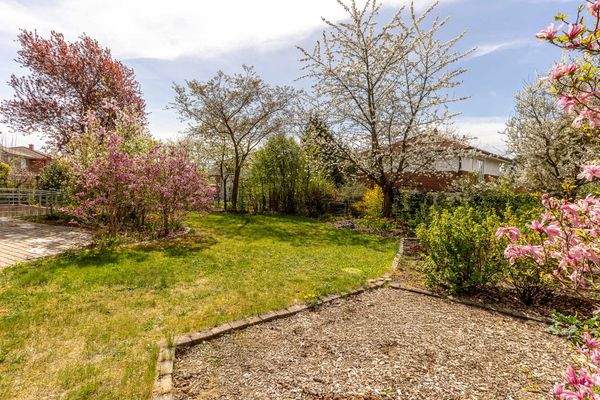 Großer, eigener Garten!