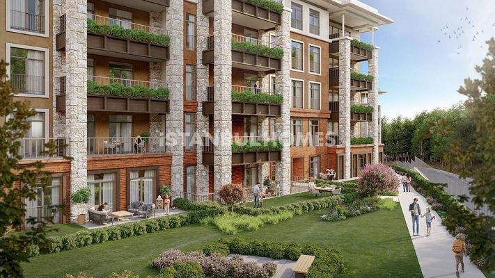 High-Ceiling Apartments in a Residential Complex in Eyup