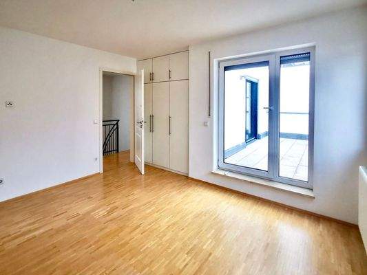 Kinder- Arbeitszimmer 2. OG