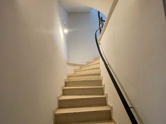 Treppe - DG