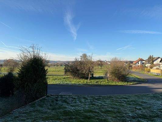 Ausblick Wohn- Esszimmer I EG