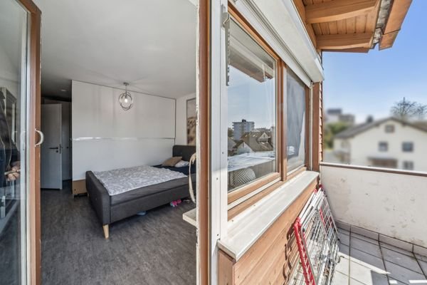 Schlafzimmer mit Balkon