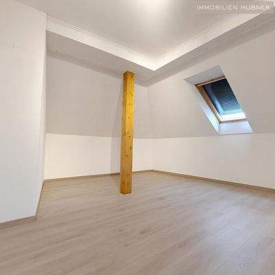 Zimmer im Obergeschoß