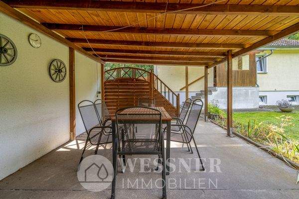 Außen Terrasse hinten