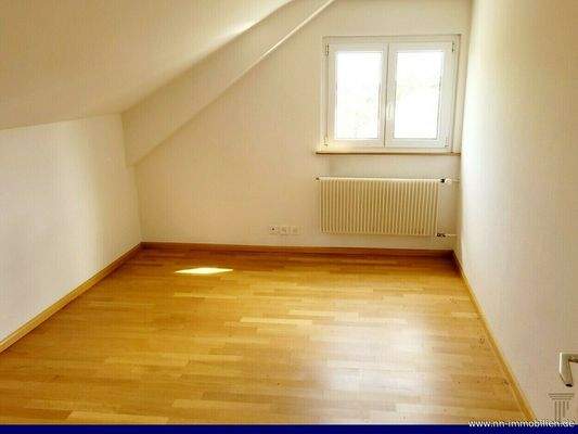 helles und freundliches Zimmer 1