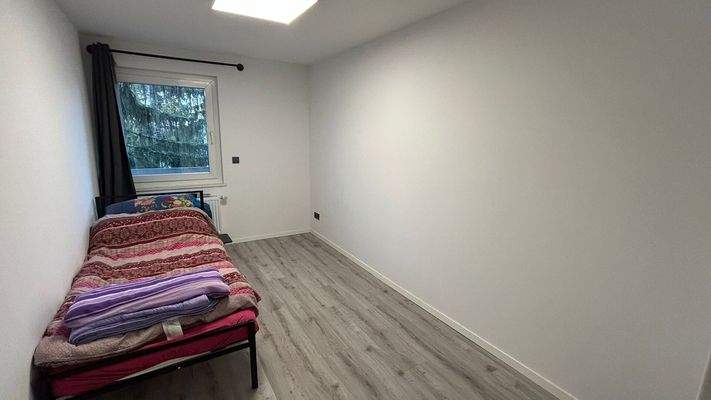 c7d8b82e-f751-492b-8428-121916105e79