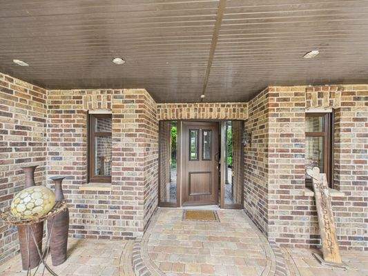 CAM03784G0-PR0075-STILL007