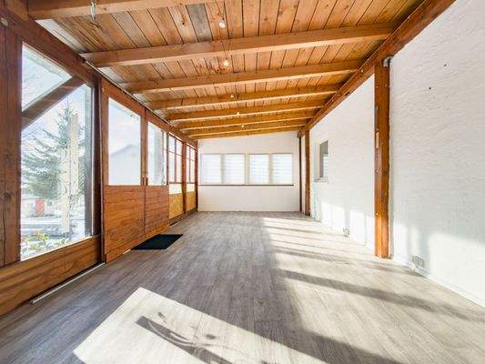 überdachte Terrasse