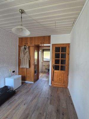 Schlafzimmer 1. OG.jpg