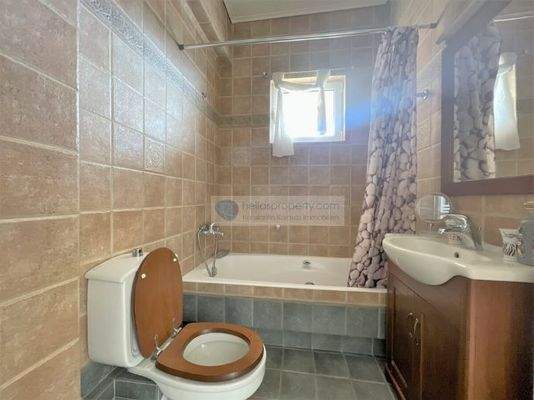 DJI_20220528_091605_103