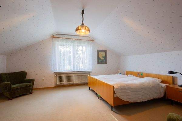 Zimmer (Dachgeschoss)