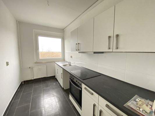 Küche mit Einbauküche