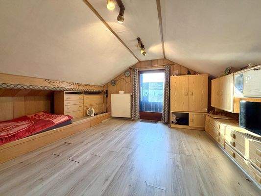 Dachgeschoss ausgebaut