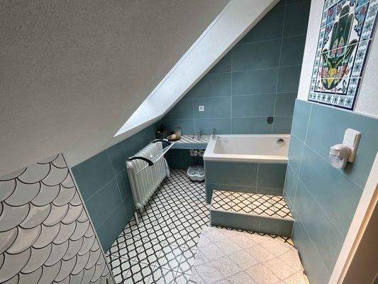 2 DG_Badezimmer_www.villingen.immobilien