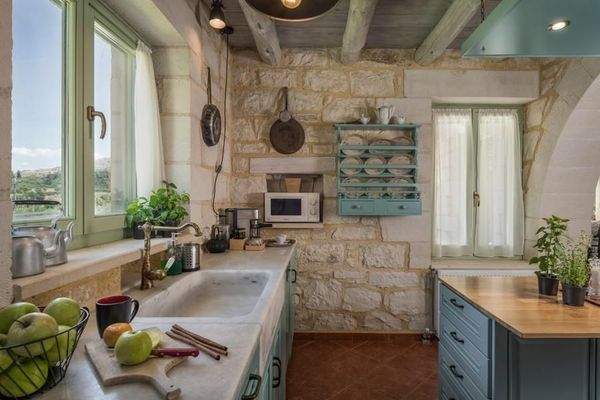 Kreta, Maza: Steinvilla mit beheiztem Pool und Garten in ruhiger Lage zu verkaufen