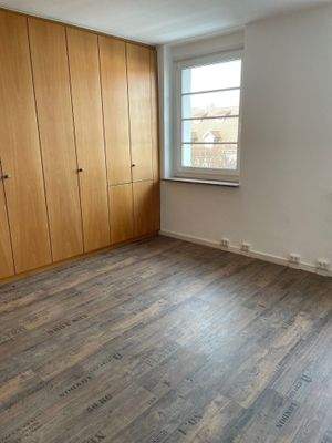 Schlafzimmer mit Einbauschrank