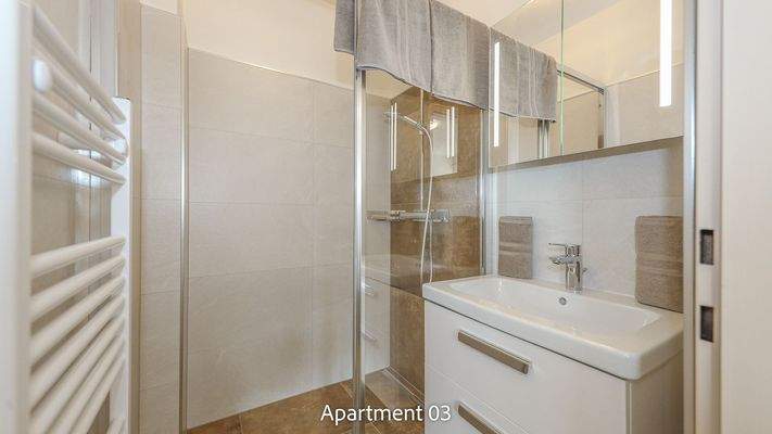 KITZIMMO-Pension Apartmenthaus kaufen - Immobilien Kötschach Mauthen Kärnten.