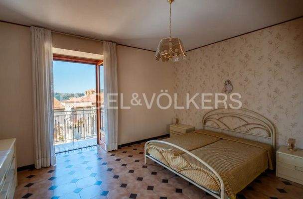 Screenshot 2025-05-06 122942.jpg