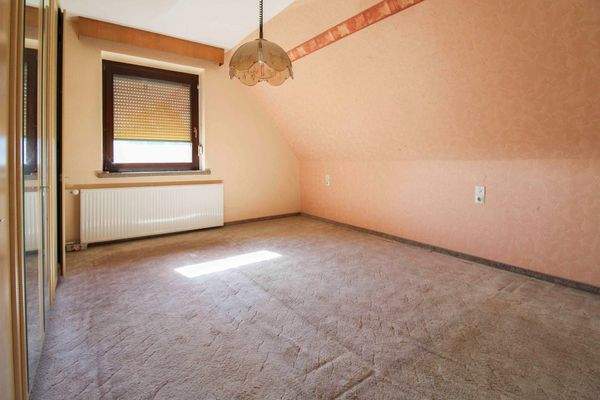 Schlafzimmer 02 Ansicht 01