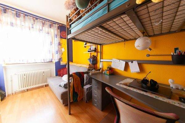 Schlafzimmer 2 von 3