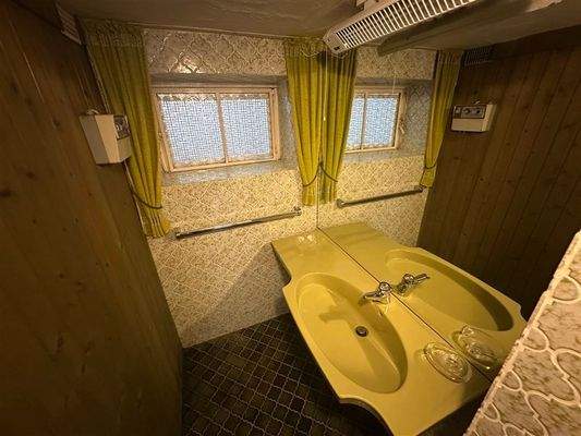 Bad im Untergeschoss