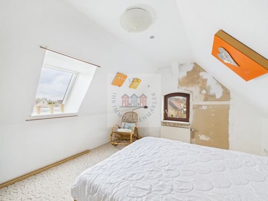 Schlafzimmer im DG