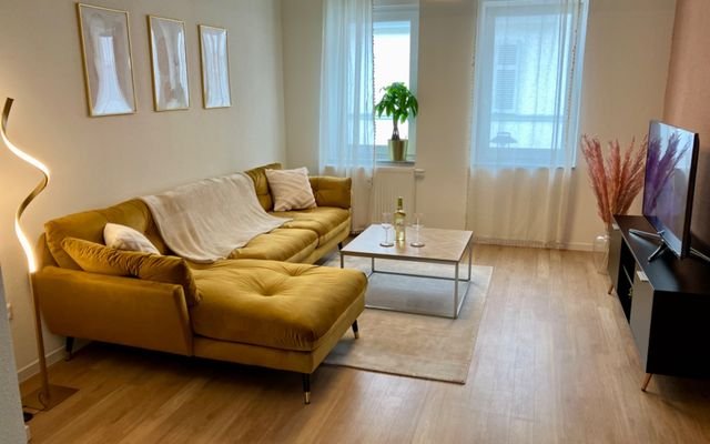 Wohnung-Esslingen-Wohnzimmer