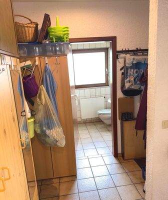 EG_Flur mit Duschbad