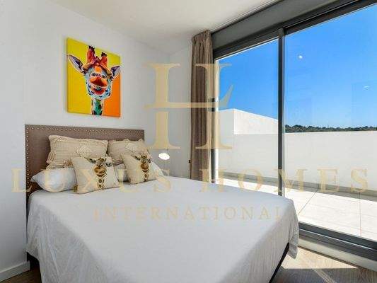 b780e68d-148a-4854-8c59-ec33390d636f