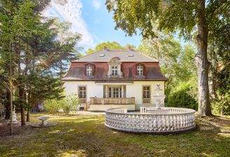 Hausansicht vom Garten