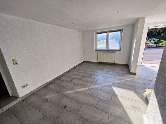 1339-Küche mit _Essbereich