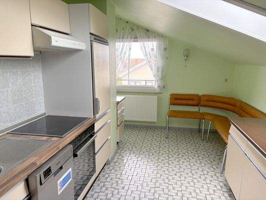 Küche mit Sitzbank im DG