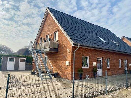 6) Außenansicht, Mehrfamilienhaus